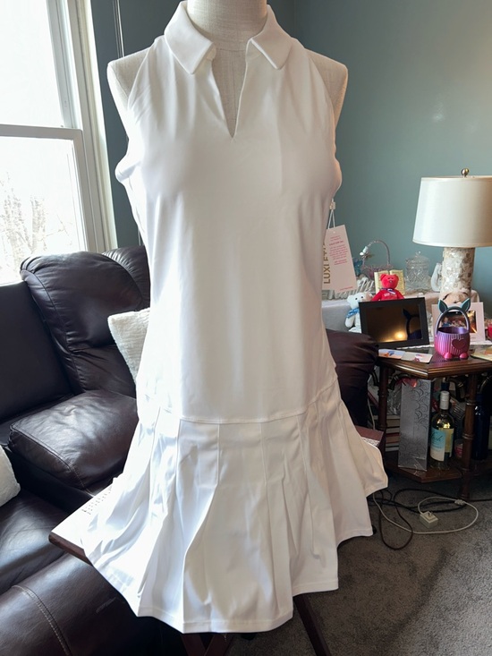 Lilly Pulitzer Dresses & Skirts - Lilly Pulitzer White Sleeveless Tennis Dress with Pleated Skirt& Shorts Size L